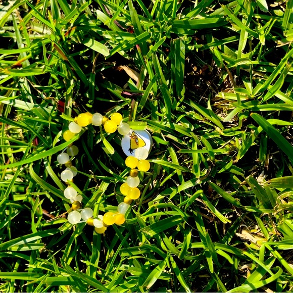 Handmade Angry Birds “Chuck” Inspo Bracelet - Picture 2 of 5